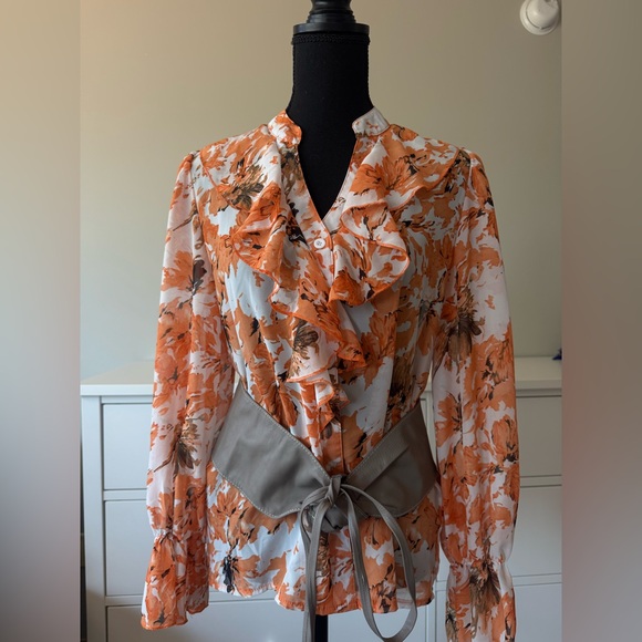 Floral Ruffle Blouse - Picture 1 of 7